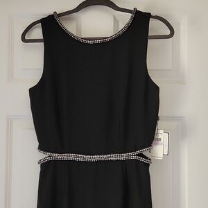 LAUNDRY by Shelly Segal